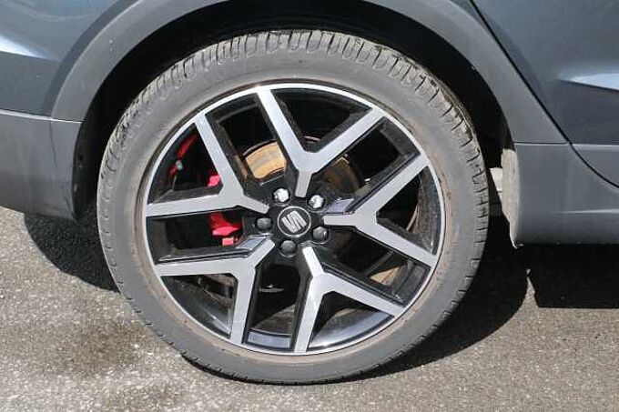 SEAT Arona 1.0 TSI 110 FR Red Edition 5dr